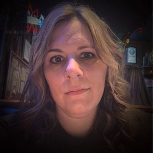 Meet your Posher, Candace